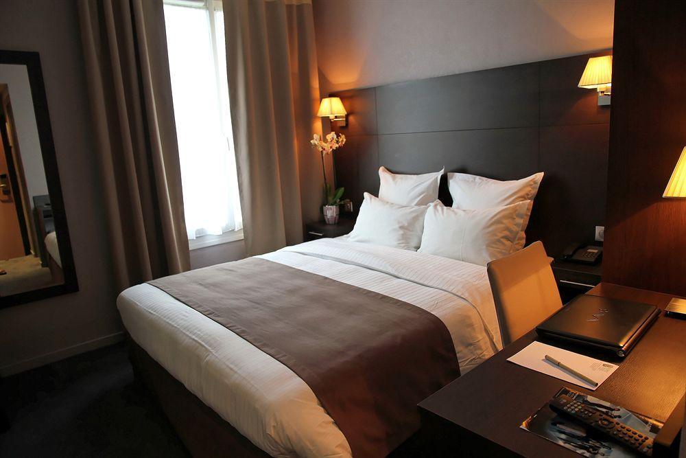 Hotel L'Interlude Paris Exterior photo